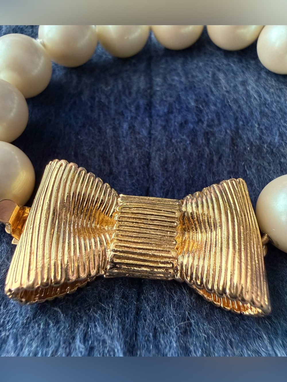 Kate Spade All Wrapped Up In Pearls Bracelet - Picture 2 of 7